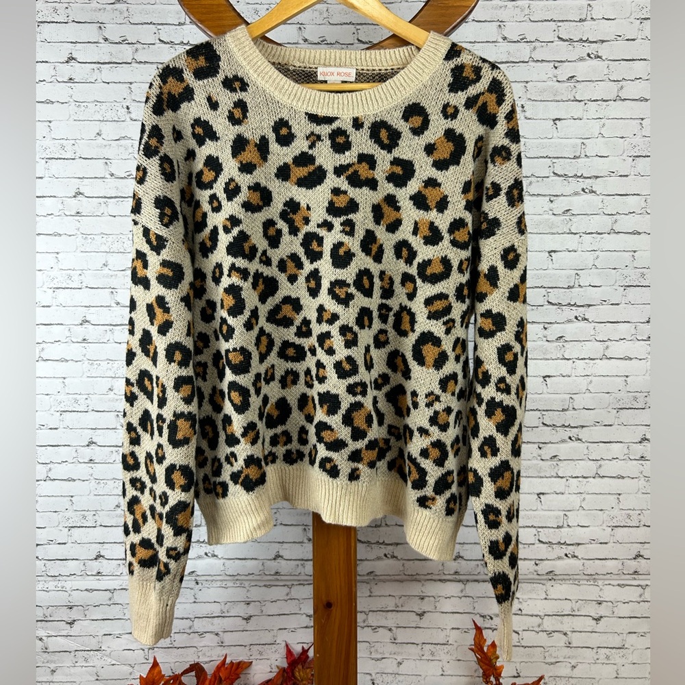 Knox Rose | Beige and Brown Animal Leopard Print Sweater size XL